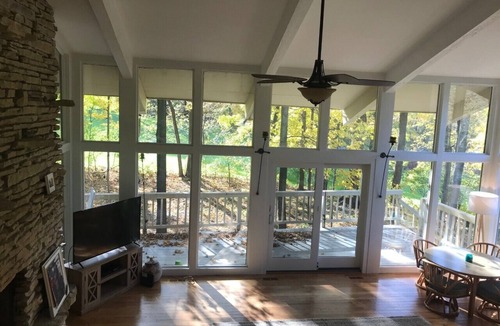 Fontana House | 4 Bedroom 3 Bath Spacious House on Golf Course blocks from the Beach!