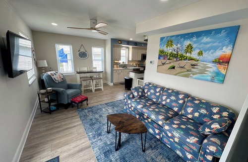 Anglesea House | 4 Bedroom 2 Bath luxury home in a quiet area close to the beach