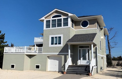 Loveladies House | 4 Bedroom, Bay Side Beauty!