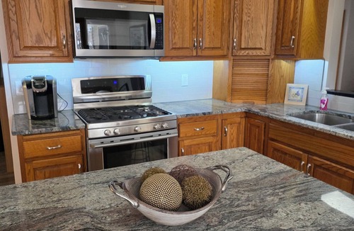 Champlin House | 4 BEDROOM HOME ON THE MISSISSIPPI RIVER.