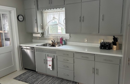 Clear Lake House | 4-bedroom house in adorable Clear Lake with AC, WiFi. Enjoy your stay