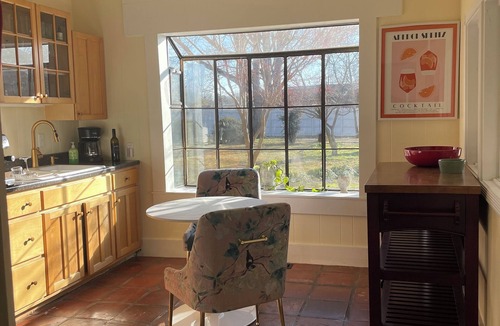 Bell Buckle House | 4-bedroom house in charming Bell Buckle with AC, WiFi. Enjoy your stay