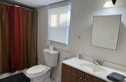 Perth Amboy House | 4-bedroom house, NYC bus 1-block away, MetLife Stadium Major international sporting event 30 minutes