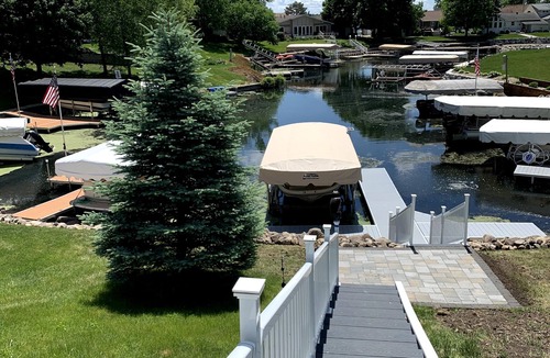 Clear Lake House | 4 Bedroom House/Vacation Rental with Lake Access