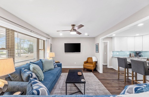 Wilmington House | 4-bedroom house w/Pool in Wilmington. Close to Wrightsville Beach, Mayfair & DT