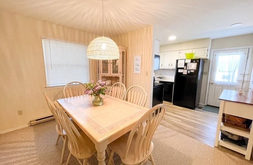West Cape May House | 4 Bedroom House with Screened Porch, Sleeps 10