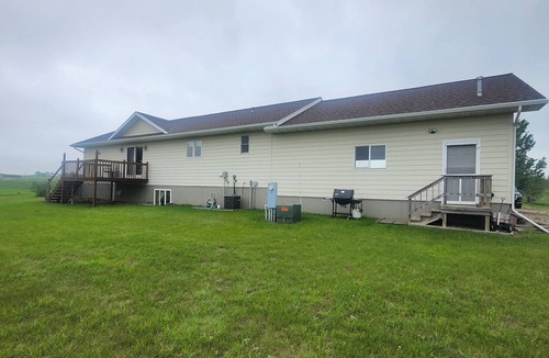 West Walworth House | 4-bedroom house within minutes of Lake Oahe