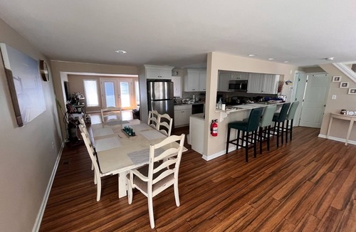 Beach Haven West House | 4-bedroom Waterfront house in Beach Haven West with WiFi, AC. Wash/Dryer incl.