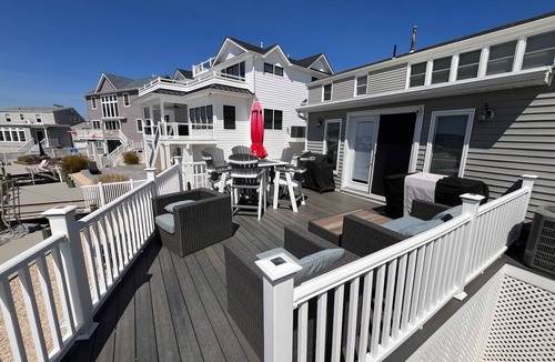 Beach Haven West House | 4-bedroom Waterfront house in Beach Haven West with WiFi, AC. Wash/Dryer incl.