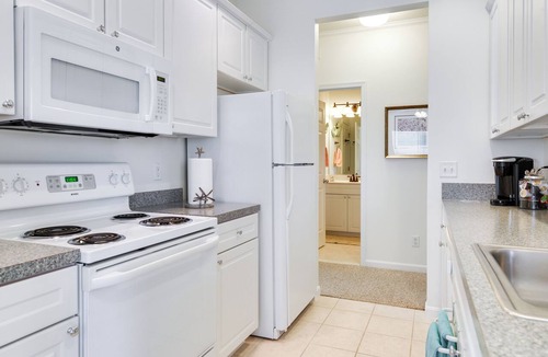 Villages of Five Points Apartment | 4 Mi to Beaches: Luxe Coastal Resort Condo