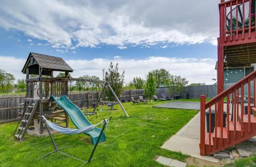 Des Moines Apartment | 4 Mi to Easter Lake Park! Inviting Rental w/Patio