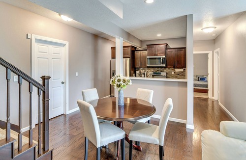 Des Moines Apartment | 4 Mi to Easter Lake Park! Inviting Rental w/Patio