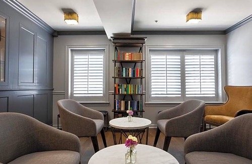 Downtown Tulsa Hotel | 4-Star Hotel ∙ Ambassador Hotel Tulsa, Autograph Collection