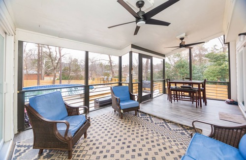 Durham House | 4bd/2.5 Bath Family Hideaway Near Duke/Downtown