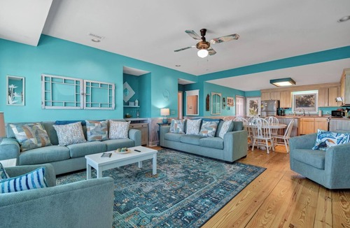 Edisto Island House | 4BR/4Bth Direct Oceanfront,House,Covered Porch and fireplace!