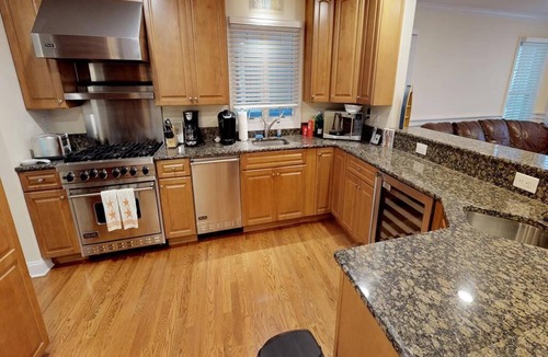 Ortley Beach House | 4BR, 4BTH Oceanfront Townhome