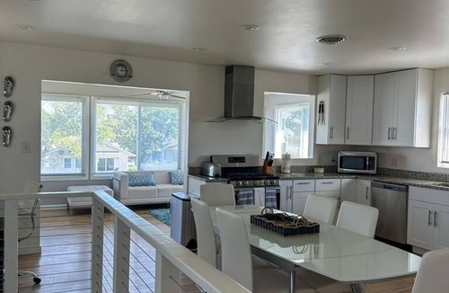 Sandpiper Pines House | 4BR Home Near the Beach! | Canal Access + Porch