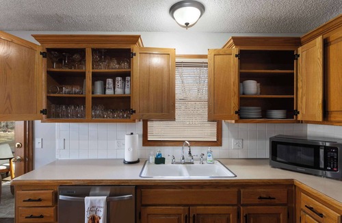 Olathe House | 4BR Home with 5 King Beds, Game Room