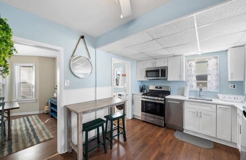 North Wildwood House | 4BR Shore House-Kid Friendly-Close To The Action!