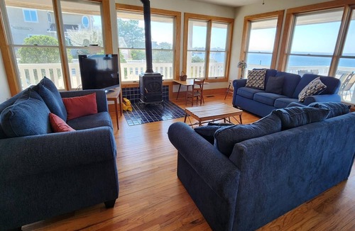 Loveladies House | 5 bedroom accommodation in Loveladies