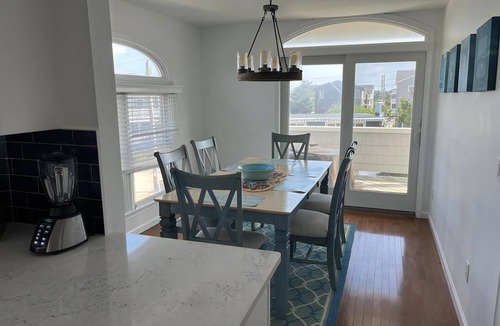 Harvey Cedars House | 5 bedroom house steps to private Beaches