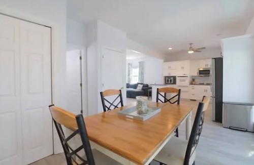 North Wildwood House | 5 Bedroom-Multi Family Beach House "Pet Friendly"