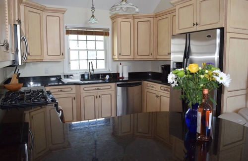 Leeds Point House | 5 Bedrooms, 4.5 bathroom, 2 min from the beach, HEATED IN GROUND POOL (May-Sept)