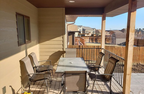 Summerset House | 5 bedrooms, covered deck, whirlpool tub and full access to the Black Hills