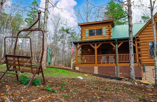 Mentone Cabin | 5-BR, 4.5 BA, 11 beds, sleeps 16 - Mentone, canoe, fire pit, walking trail, WIFI
