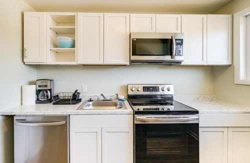 North Michigan Park Apartment | 5 Mi to Smithsonian Museum: Apt in DC