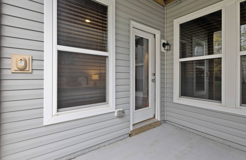 Hanover House | 5-Star BWI Hanover 3-Level With Bonus Living Space