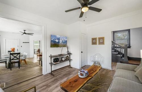 Central Oklahoma City House | 5BR Home 12 mins Fair Park, Sleeps 14 #40