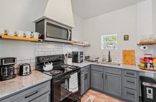 Central Oklahoma City House | 5BR Home 12 mins Fair Park, Sleeps 14 #40
