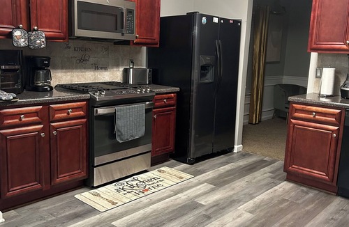 Phenix City House | 5BR Home w/Game & Fitness Rooms 15 Mins to Ft Benning.