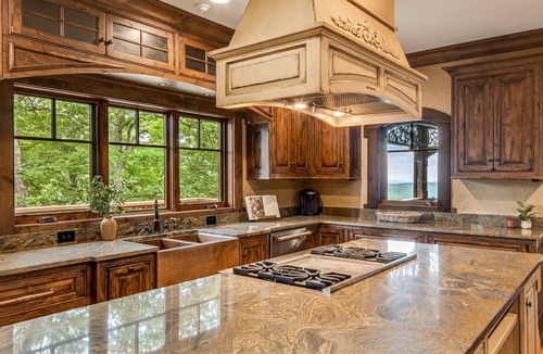 Boone House | 6,400SF Mtn Home, Views, Pool Table, Outdoor Fireplace, Near Downtown Boone, Pet Friendly