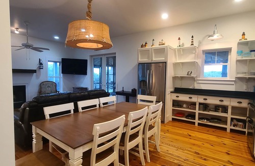 Carova Beach Cottage | 6.75 miles past, where the blacktop ends! A great adventure awaits!