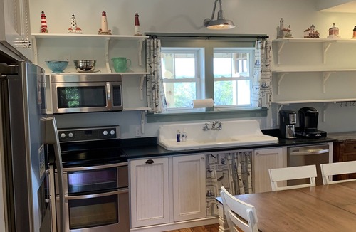 Carova Beach Cottage | 6.75 miles past, where the blacktop ends! A great adventure awaits!