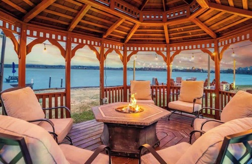 Aspen Hill House | 6 Bed, 180°View, Beach, Sleeps 16, HotTub, Game Rm