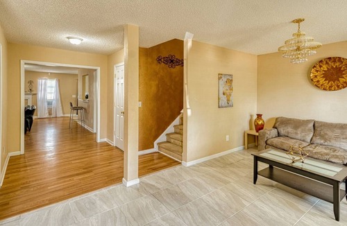 Huntcliff Apartment | 6 Bed Seasoned Family/grad Groups Get Together