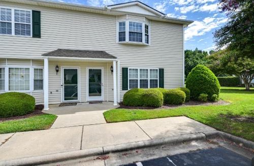 Winterville House | 6 Mi to Med District: Greenville Home w/Yard