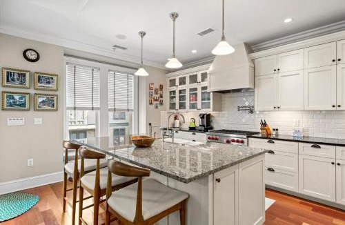 East Beach Villa | 6016 Maritime Villa by Akers Ellis Rentals