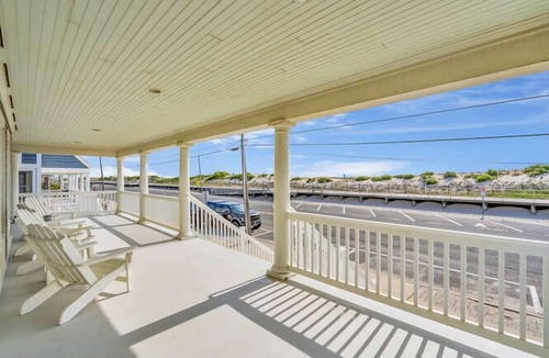 Ortley Beach House | 7 Bedroom 4.5 bath Single Family Home