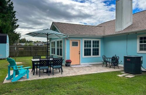 Hubert House | 7 Mi to the Hammocks Beach: 3 BD Near Camp Lejeune