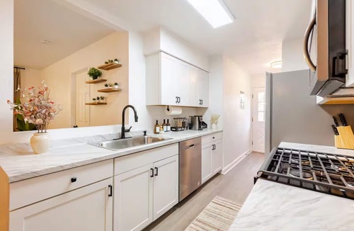 The Woods House | 7 min to Brushy Creek Retreat 3BR house with Office