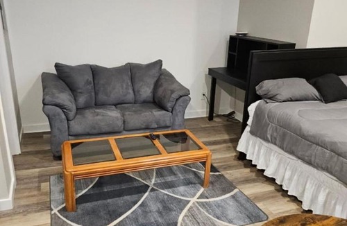 Maryville Apartment | 728 E. Broadway Ave., Unit 204, Maryville, TN.