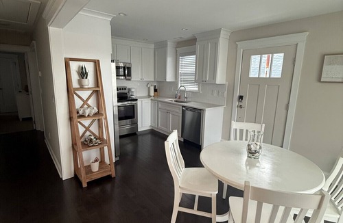 North End Apartment | 747 Simpson OCNJ 2bed 2 bath 1 year old Condo