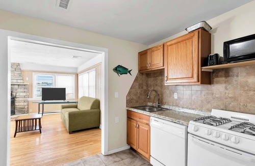 Seaside Heights House | 8 bedroom, 3 full bath, Ocean Block