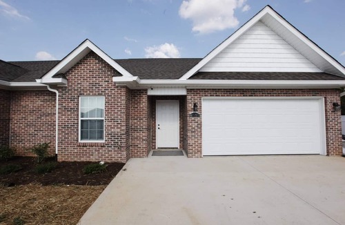 Ashley Oaks House | 8039 Beautiful *New Construction* 20 mins to UT