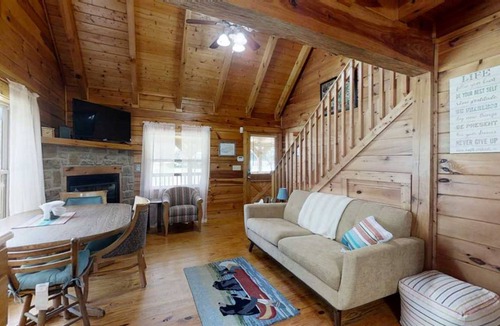 Newport Cabin | 88 m² Cabin ∙ 2 bedrooms ∙ 6 guests