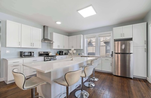 Atlantic City House | 8BR 5BA Entire Luxe Beach Estate